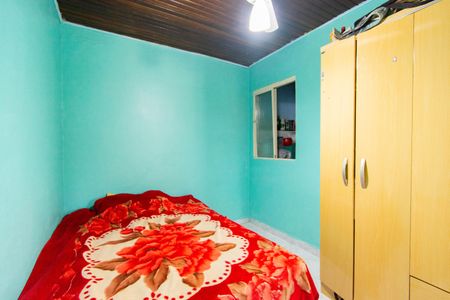 Casa à venda com 330m², 7 quartos e 3 vagas Casa à venda com 330m², 7 quartos e 3 vagasQuarto 2