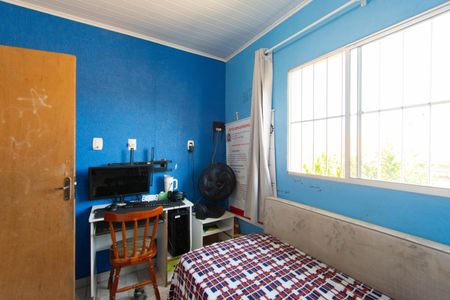 Casa à venda com 330m², 7 quartos e 3 vagas Casa à venda com 330m², 7 quartos e 3 vagasQuarto 6