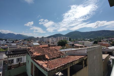 Apartamento à venda com 87m², 3 quartos e 1 vaga Apartamento à venda com 87m², 3 quartos e 1 vagaVista