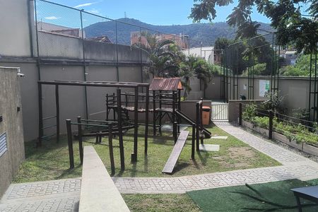 Apartamento à venda com 87m², 3 quartos e 1 vaga Apartamento à venda com 87m², 3 quartos e 1 vagaÁrea comum - Playground
