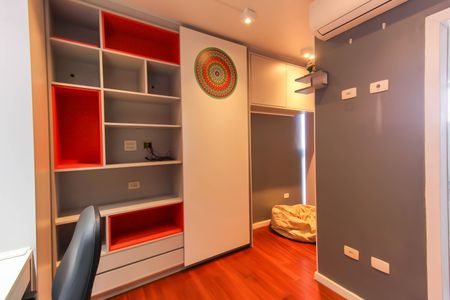 Casa à venda com 106m², 3 quartos e 2 vagas Casa à venda com 106m², 3 quartos e 2 vagasQuarto 3 - Suíte