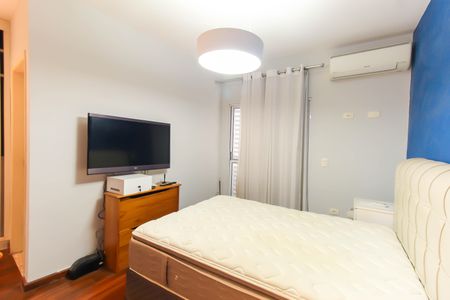 Casa à venda com 106m², 3 quartos e 2 vagas Casa à venda com 106m², 3 quartos e 2 vagasQuarto 2 - Suíte