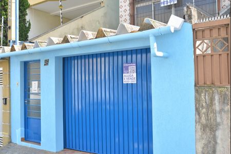 Casa à venda com 253m², 3 quartos e sem vagaFachada