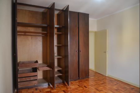 Casa à venda com 253m², 3 quartos e sem vagaQuarto 1