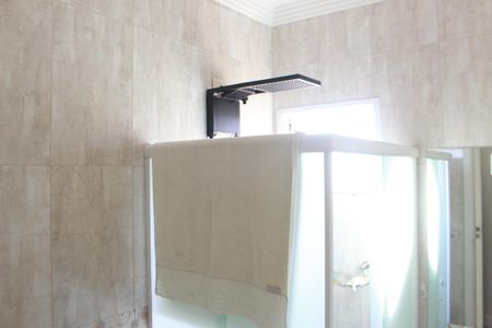 Casa à venda com 473m², 3 quartos e 8 vagasBanheiro da Suíte 3