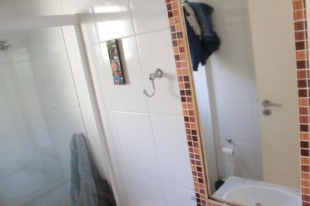 Casa à venda com 473m², 3 quartos e 8 vagasBanheiro de serviço