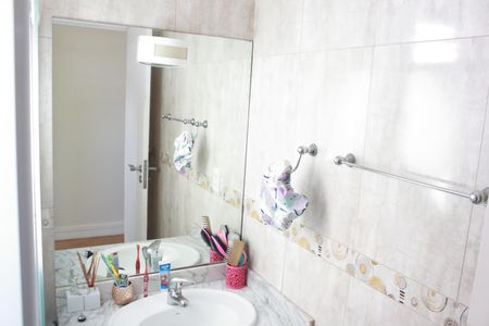 Casa à venda com 473m², 3 quartos e 8 vagasBanheiro da Suíte 3