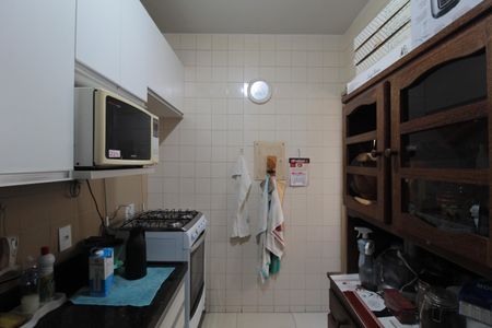 Apartamento à venda com 90m², 3 quartos e 2 vagasCozinha e Área de Serviço