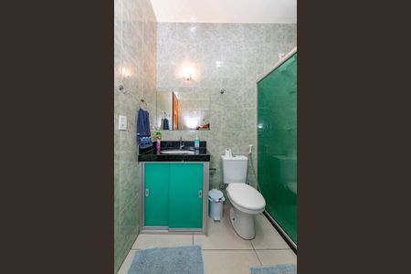 Casa à venda com 260m², 3 quartos e 4 vagasBanheiro Social