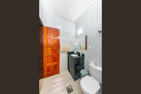 Casa à venda com 260m², 3 quartos e 4 vagasBanheiro do Quarto 1