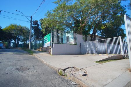 Apartamento à venda com 43m², 2 quartos e 1 vaga Apartamento à venda com 43m², 2 quartos e 1 vagaFachada