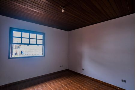 Casa à venda com 100m², 2 quartos e 2 vagasSuíte