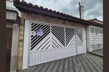 Casa à venda com 100m², 2 quartos e 2 vagasFachada