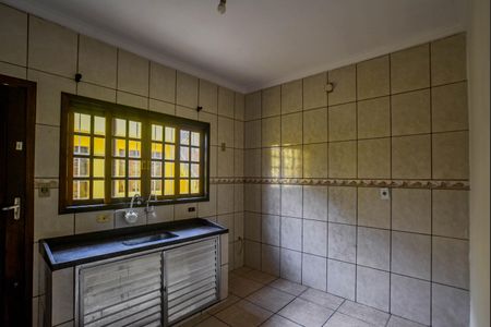 Casa à venda com 100m², 2 quartos e 2 vagasCozinha