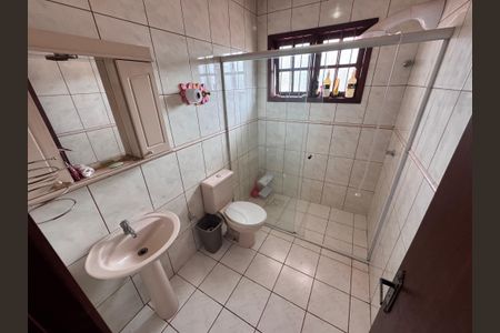 Casa para alugar com 200m², 3 quartos e 3 vagas Casa para alugar com 200m², 3 quartos e 3 vagasBanheiro