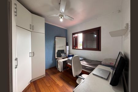 Casa para alugar com 200m², 3 quartos e 3 vagas Casa para alugar com 200m², 3 quartos e 3 vagasQuarto 2