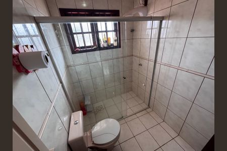 Casa para alugar com 200m², 3 quartos e 3 vagas Casa para alugar com 200m², 3 quartos e 3 vagasBanheiro