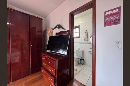 Casa para alugar com 200m², 3 quartos e 3 vagas Casa para alugar com 200m², 3 quartos e 3 vagasSuíte