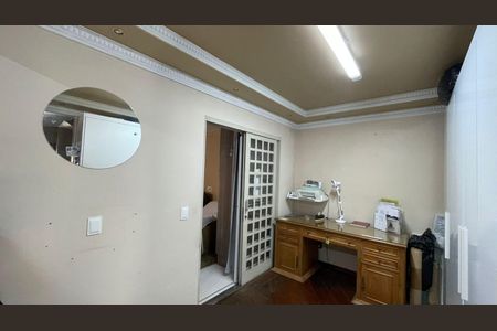 Casa de condomínio à venda com 160m², 4 quartos e 3 vagas Casa de condomínio à venda com 160m², 4 quartos e 3 vagasQuarto 4