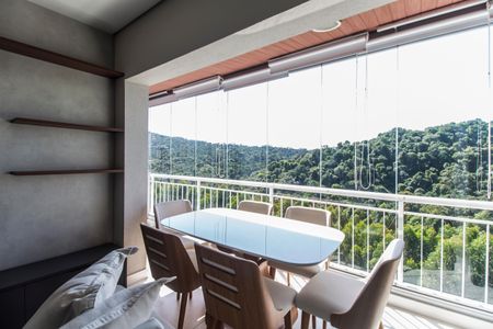 Apartamento à venda com 50m², 1 quarto e 2 vagas Apartamento à venda com 50m², 1 quarto e 2 vagasSala de Jantar