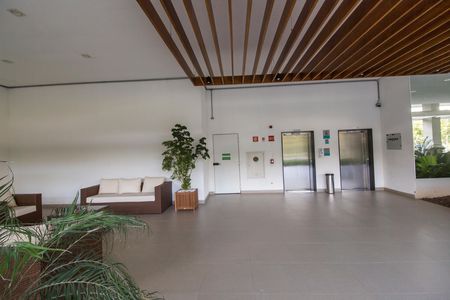 Apartamento à venda com 50m², 1 quarto e 2 vagasEntrada