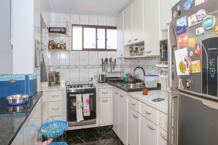 Apartamento à venda com 65m², 2 quartos e 1 vaga Apartamento à venda com 65m², 2 quartos e 1 vagaCozinha e Área de Serviço