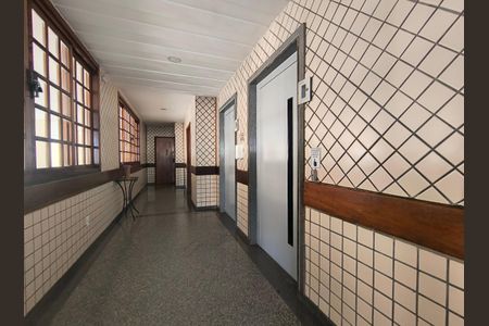 Apartamento para alugar com 150m², 3 quartos e 2 vagas Apartamento para alugar com 150m², 3 quartos e 2 vagasHall de entrada