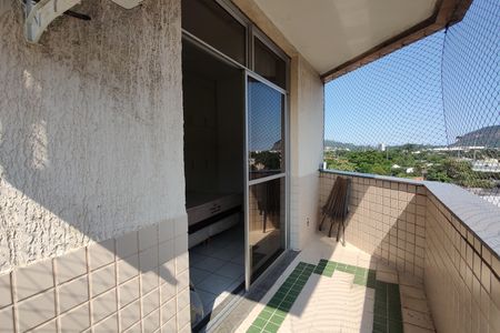 Apartamento para alugar com 150m², 3 quartos e 2 vagas Apartamento para alugar com 150m², 3 quartos e 2 vagasVaranda do Quarto Suíte