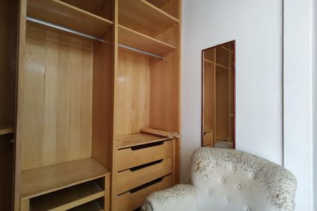 Apartamento para alugar com 150m², 3 quartos e 2 vagas Apartamento para alugar com 150m², 3 quartos e 2 vagasCloset da suíte