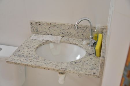 Apartamento à venda com 106m², 2 quartos e 2 vagasBanheiro Social