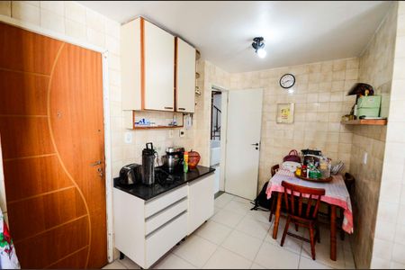 Apartamento à venda com 220m², 3 quartos e 1 vagaCozinha
