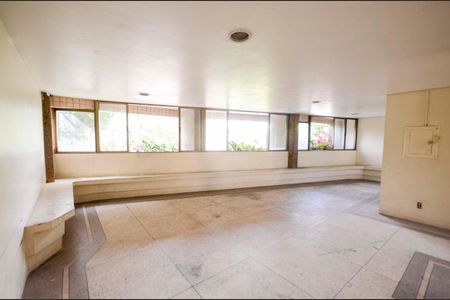 Apartamento à venda com 220m², 3 quartos e 1 vagaÁrea comum - Playground