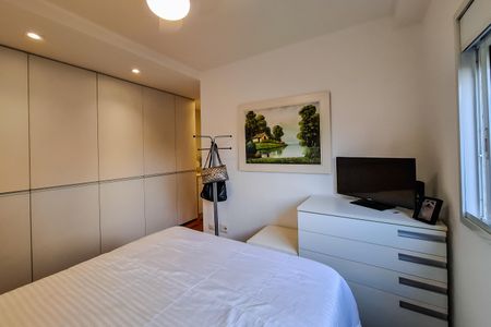 Apartamento à venda com 123m², 3 quartos e 2 vagas Apartamento à venda com 123m², 3 quartos e 2 vagasSuíte