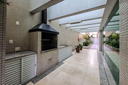 Apartamento à venda com 123m², 3 quartos e 2 vagas Apartamento à venda com 123m², 3 quartos e 2 vagasÁrea comum - Churrasqueira