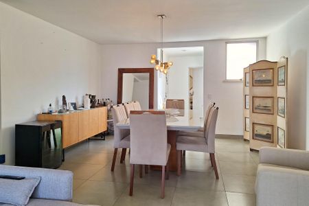 Apartamento à venda com 140m², 4 quartos e 1 vagaSala