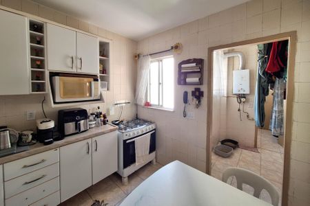 Apartamento à venda com 140m², 4 quartos e 1 vagaCozinha