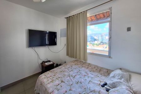 Apartamento à venda com 140m², 4 quartos e 1 vagaQuarto 2