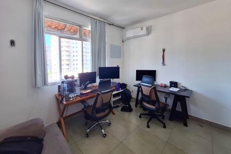Apartamento à venda com 140m², 4 quartos e 1 vagaQuarto 1