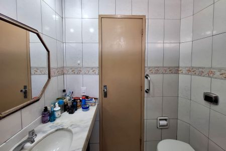 Apartamento à venda com 140m², 4 quartos e 1 vagaBanheiro Social