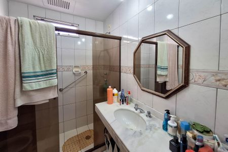 Apartamento à venda com 140m², 4 quartos e 1 vagaBanheiro Social