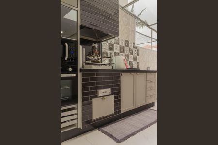 Apartamento à venda com 130m², 3 quartos e 2 vagasCozinha