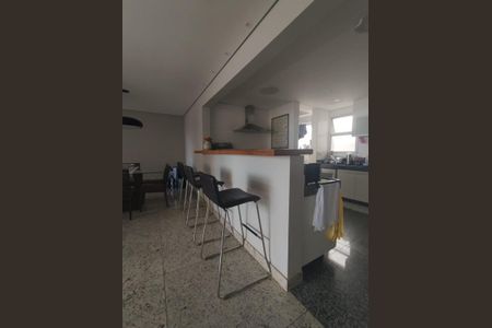 Apartamento à venda com 100m², 3 quartos e 2 vagas