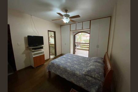Casa à venda com 420m², 5 quartos e 2 vagas
