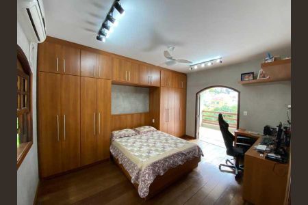 Casa à venda com 420m², 5 quartos e 2 vagas