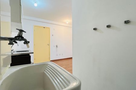Apartamento à venda com 32m², 1 quarto e sem vaga Apartamento à venda com 32m², 1 quarto e sem vagaCozinha e Área de Serviço