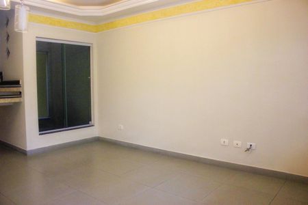 Casa à venda com 188m², 3 quartos e 2 vagasSala