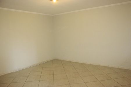 Casa à venda com 188m², 3 quartos e 2 vagasSuíte 2