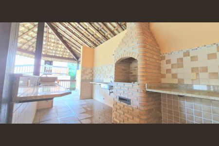 Casa de condomínio à venda com 800m², 5 quartos e 3 vagas Casa de condomínio à venda com 800m², 5 quartos e 3 vagasChurrasqueira