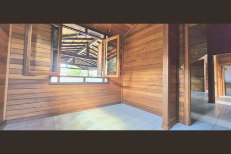 Casa de condomínio à venda com 800m², 5 quartos e 3 vagas Casa de condomínio à venda com 800m², 5 quartos e 3 vagasQuarto 3