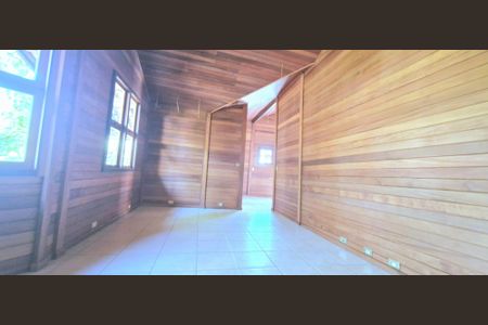 Casa de condomínio à venda com 800m², 5 quartos e 3 vagas Casa de condomínio à venda com 800m², 5 quartos e 3 vagasSala